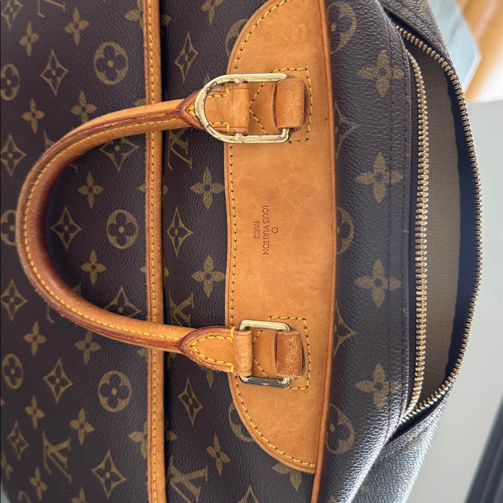 Louis Vuitton Monogram Deauville bag EUC - Picture 5 of 7